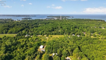 280 Meechen, Put-In-Bay, 43456, 3 Bedrooms Bedrooms, ,2 BathroomsBathrooms,Residential,For Sale,Meechen,20262520