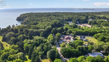 280 Meechen, Put-In-Bay, 43456, 3 Bedrooms Bedrooms, ,2 BathroomsBathrooms,Residential,For Sale,Meechen,20262520