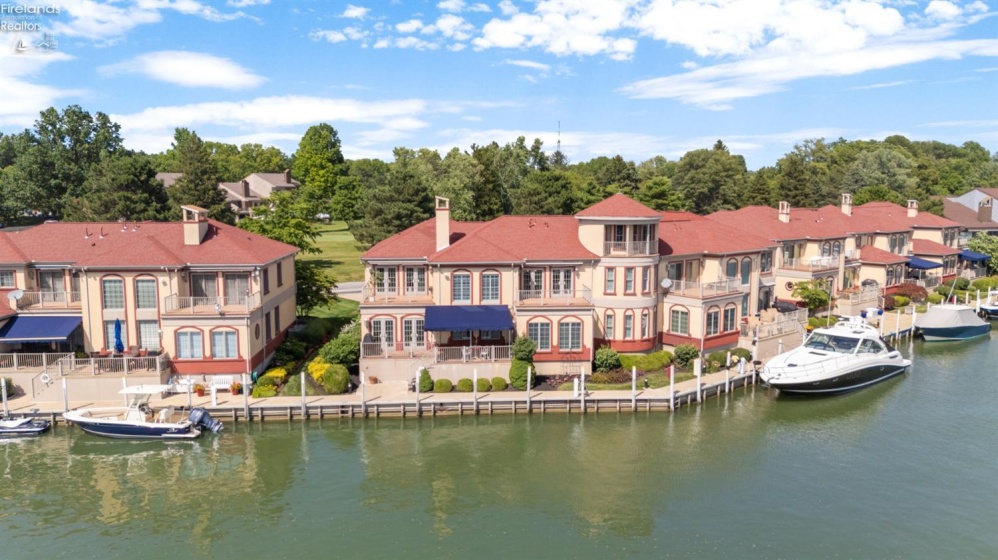4218 Moores Dock Rd, Port Clinton, 43452, 3 Bedrooms Bedrooms, ,4 BathroomsBathrooms,Residential,For Sale,Moores Dock Rd,20262550