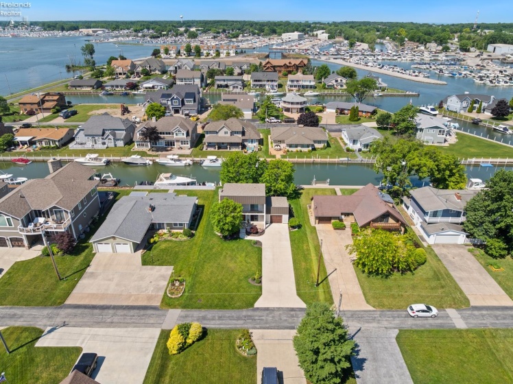2914 Perch, Port Clinton, 43452, 3 Bedrooms Bedrooms, ,3 BathroomsBathrooms,Residential,For Sale,Perch,20262563