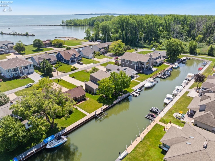 2914 Perch, Port Clinton, 43452, 3 Bedrooms Bedrooms, ,3 BathroomsBathrooms,Residential,For Sale,Perch,20262563