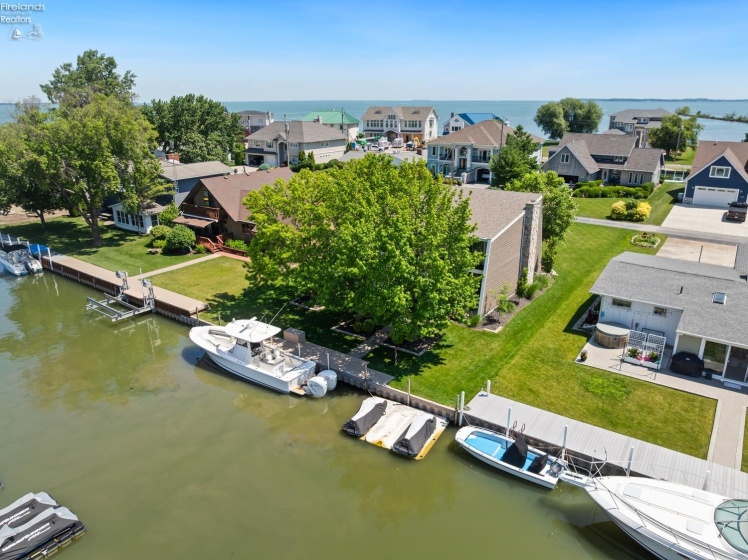 2914 Perch, Port Clinton, 43452, 3 Bedrooms Bedrooms, ,3 BathroomsBathrooms,Residential,For Sale,Perch,20262563