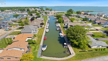 2914 Perch, Port Clinton, 43452, 3 Bedrooms Bedrooms, ,3 BathroomsBathrooms,Residential,For Sale,Perch,20262563