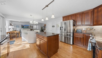 389 Jaycox Road, Avon Lake, 44012, 4 Bedrooms Bedrooms, ,3 BathroomsBathrooms,Residential,For Sale,Jaycox,20262562