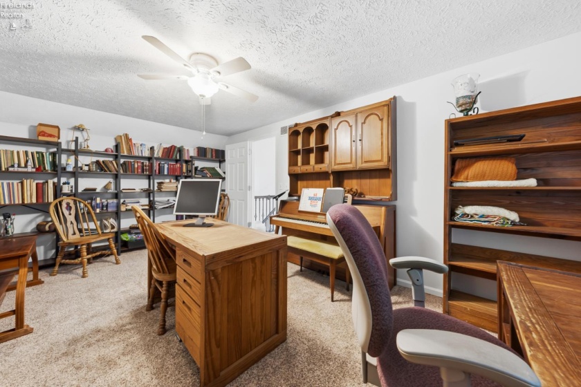 389 Jaycox Road, Avon Lake, 44012, 4 Bedrooms Bedrooms, ,3 BathroomsBathrooms,Residential,For Sale,Jaycox,20262562