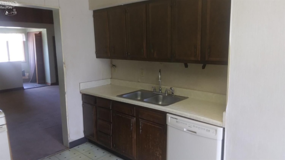 2906 Perkins Avenue, Sandusky, 44870, 6 Bedrooms Bedrooms, ,2 BathroomsBathrooms,Residential,For Sale,Perkins,20262565