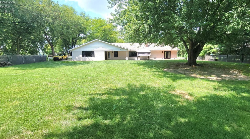 4612 Columbus Avenue, Sandusky, 44870, 4 Bedrooms Bedrooms, ,3 BathroomsBathrooms,Residential,For Sale,Columbus,20262489