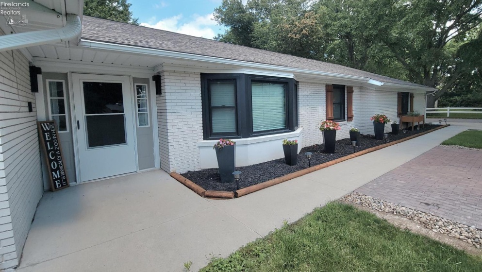 4612 Columbus Avenue, Sandusky, 44870, 4 Bedrooms Bedrooms, ,3 BathroomsBathrooms,Residential,For Sale,Columbus,20262489