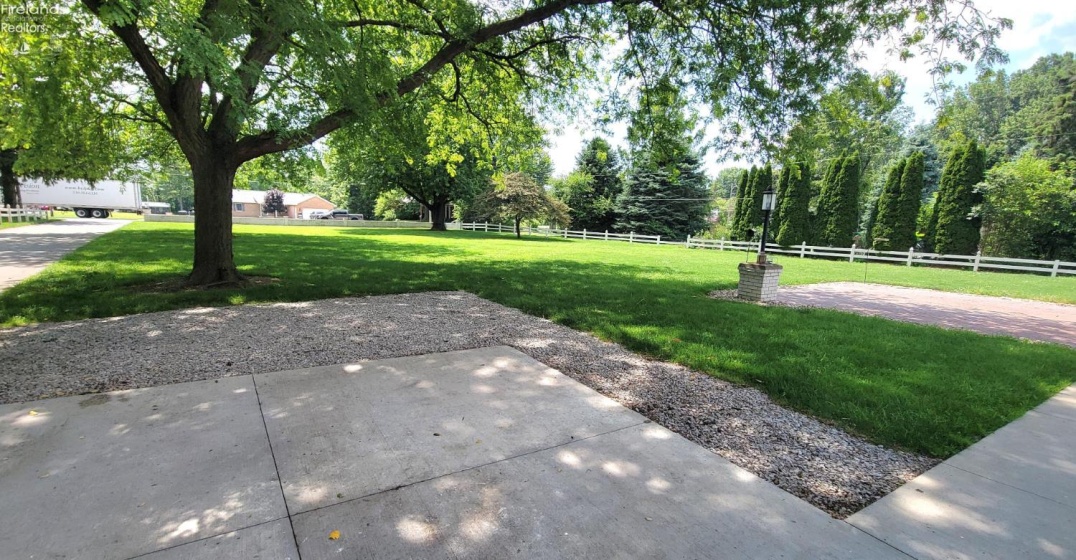 4612 Columbus Avenue, Sandusky, 44870, 4 Bedrooms Bedrooms, ,3 BathroomsBathrooms,Residential,For Sale,Columbus,20262489