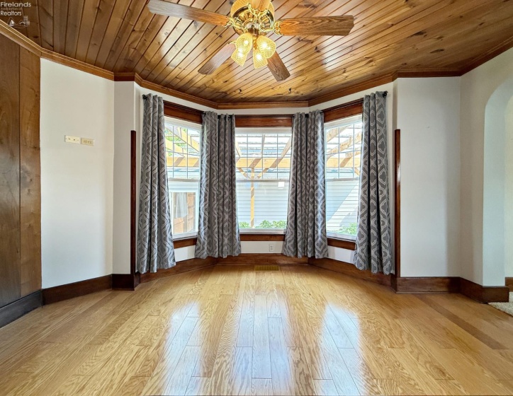 18 Maple Street, Tiffin, 44883, 2 Bedrooms Bedrooms, ,2 BathroomsBathrooms,Residential,For Sale,Maple,20262478