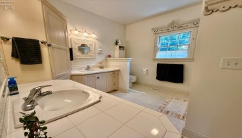 1363 Norwalk Road, Norwalk, 44857, 4 Bedrooms Bedrooms, ,5 BathroomsBathrooms,Residential,For Sale,Norwalk,20262450