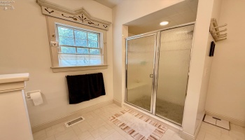1363 Norwalk Road, Norwalk, 44857, 4 Bedrooms Bedrooms, ,5 BathroomsBathrooms,Residential,For Sale,Norwalk,20262450