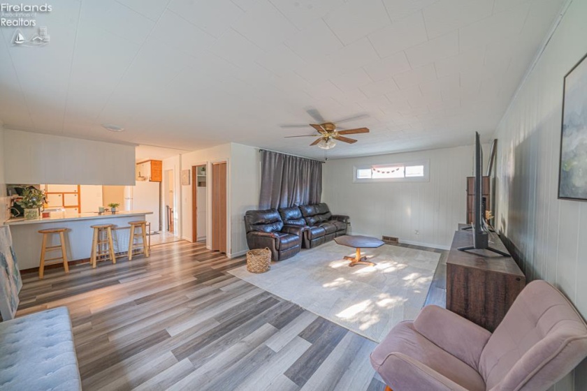 1105 Miller, Fremont, 43420, 2 Bedrooms Bedrooms, ,2 BathroomsBathrooms,Residential,For Sale,Miller,20262487