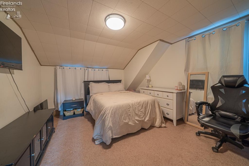 1105 Miller, Fremont, 43420, 2 Bedrooms Bedrooms, ,2 BathroomsBathrooms,Residential,For Sale,Miller,20262487