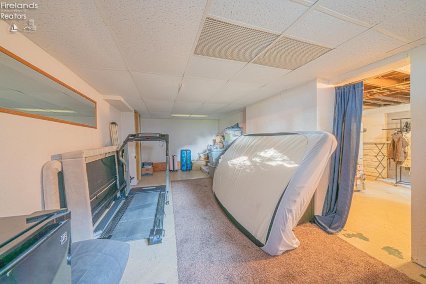 1105 Miller, Fremont, 43420, 2 Bedrooms Bedrooms, ,2 BathroomsBathrooms,Residential,For Sale,Miller,20262487