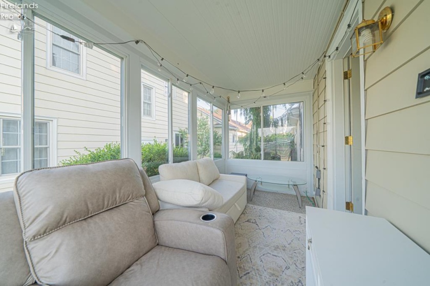 1105 Miller, Fremont, 43420, 2 Bedrooms Bedrooms, ,2 BathroomsBathrooms,Residential,For Sale,Miller,20262487