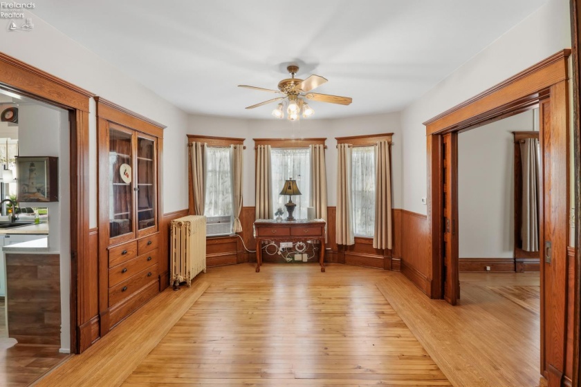 135 Euclid Avenue, Bellevue, 44811, 4 Bedrooms Bedrooms, ,2 BathroomsBathrooms,Residential,For Sale,Euclid,20262477