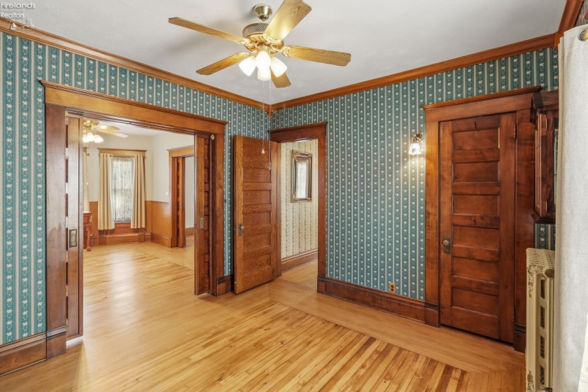 135 Euclid Avenue, Bellevue, 44811, 4 Bedrooms Bedrooms, ,2 BathroomsBathrooms,Residential,For Sale,Euclid,20262477