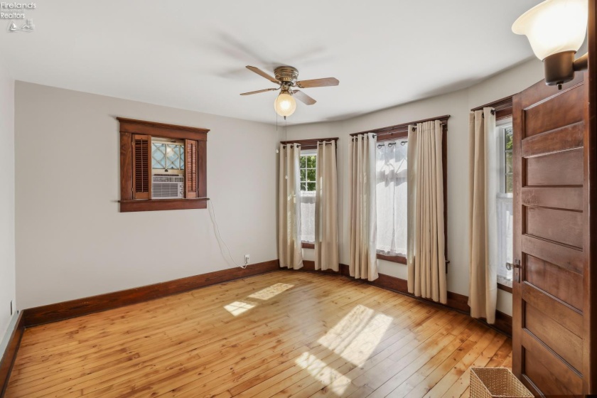 135 Euclid Avenue, Bellevue, 44811, 4 Bedrooms Bedrooms, ,2 BathroomsBathrooms,Residential,For Sale,Euclid,20262477