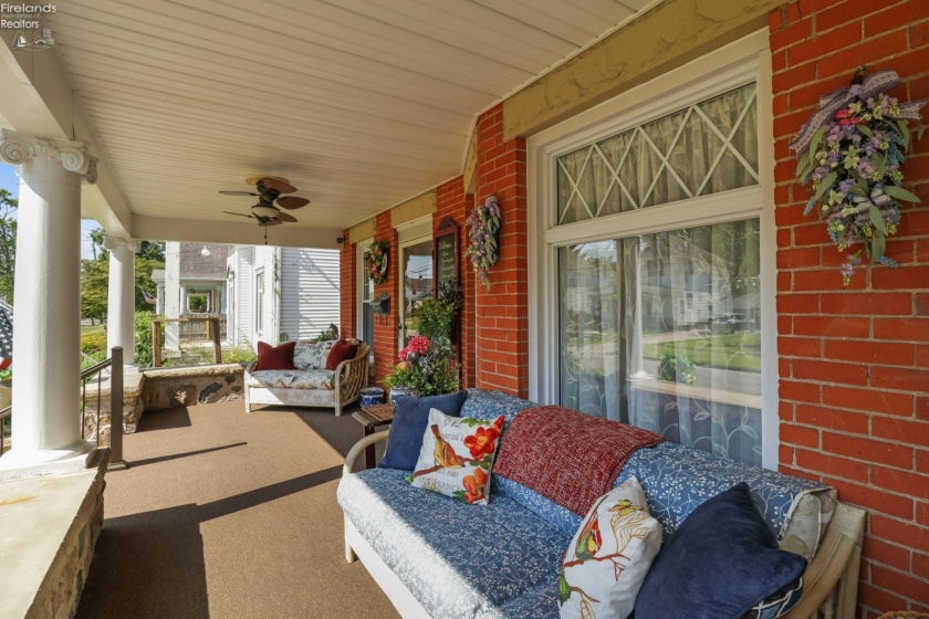 135 Euclid Avenue, Bellevue, 44811, 4 Bedrooms Bedrooms, ,2 BathroomsBathrooms,Residential,For Sale,Euclid,20262477