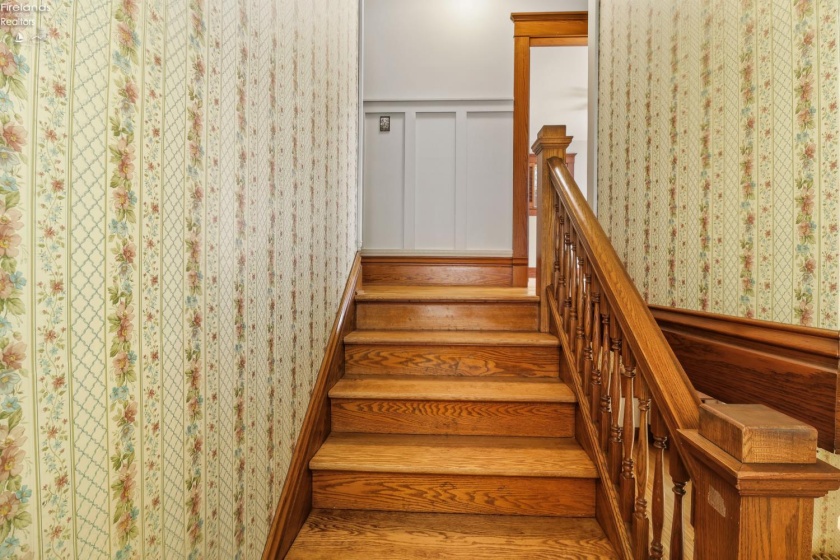 135 Euclid Avenue, Bellevue, 44811, 4 Bedrooms Bedrooms, ,2 BathroomsBathrooms,Residential,For Sale,Euclid,20262477