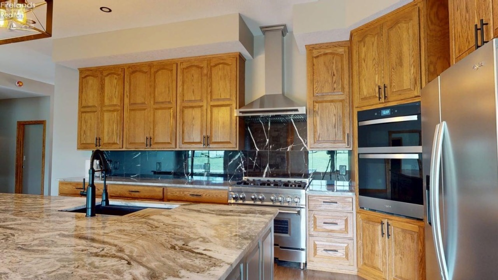 203 Crestwood Drive, Willard, 44890, 3 Bedrooms Bedrooms, ,2 BathroomsBathrooms,Residential,For Sale,Crestwood,20262571