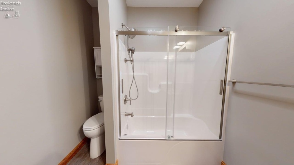 203 Crestwood Drive, Willard, 44890, 3 Bedrooms Bedrooms, ,2 BathroomsBathrooms,Residential,For Sale,Crestwood,20262571