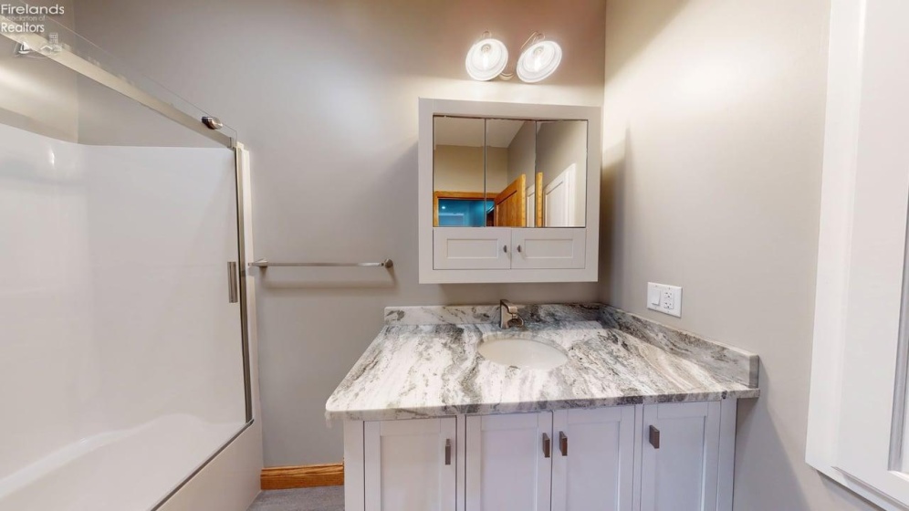 203 Crestwood Drive, Willard, 44890, 3 Bedrooms Bedrooms, ,2 BathroomsBathrooms,Residential,For Sale,Crestwood,20262571