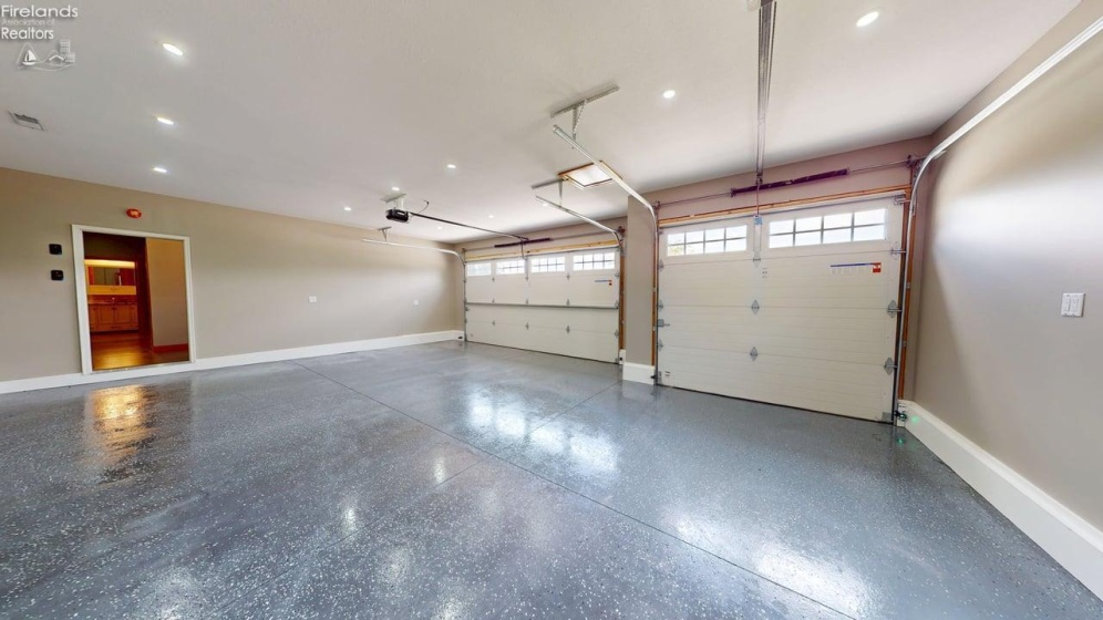 203 Crestwood Drive, Willard, 44890, 3 Bedrooms Bedrooms, ,2 BathroomsBathrooms,Residential,For Sale,Crestwood,20262571