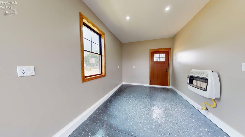 203 Crestwood Drive, Willard, 44890, 3 Bedrooms Bedrooms, ,2 BathroomsBathrooms,Residential,For Sale,Crestwood,20262571
