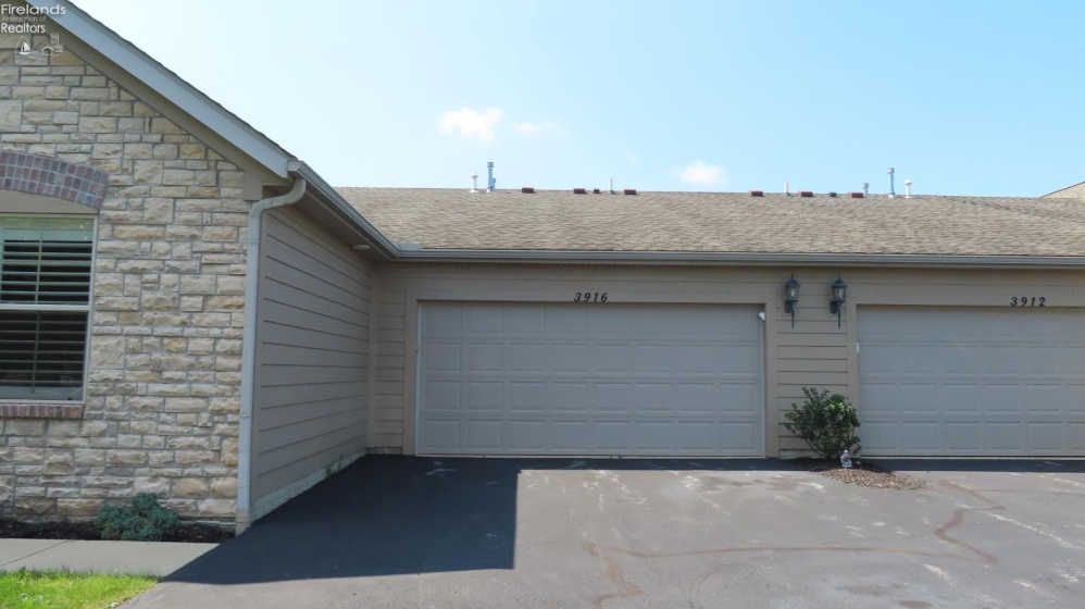 3916 Coventry Lane, Huron, 44839, 2 Bedrooms Bedrooms, ,2 BathroomsBathrooms,Residential,For Sale,Coventry,20262578