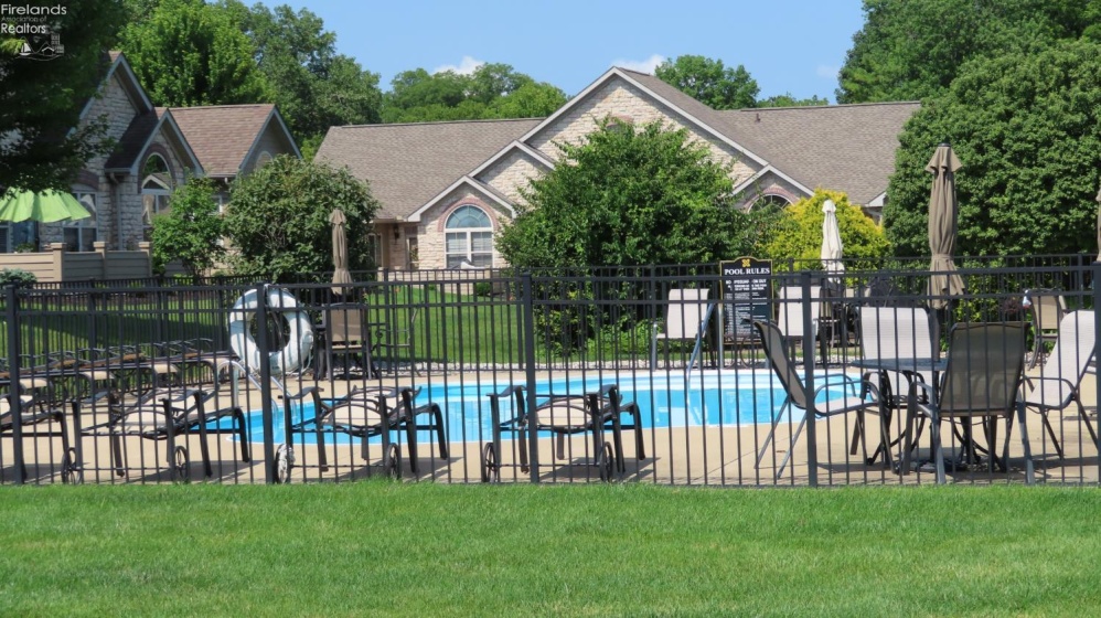 3916 Coventry Lane, Huron, 44839, 2 Bedrooms Bedrooms, ,2 BathroomsBathrooms,Residential,For Sale,Coventry,20262578