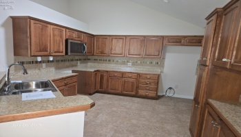 3916 Coventry Lane, Huron, 44839, 2 Bedrooms Bedrooms, ,2 BathroomsBathrooms,Residential,For Sale,Coventry,20262578