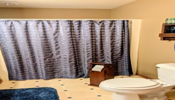 4 Quail Hollow Drive, Norwalk, 44857, 3 Bedrooms Bedrooms, ,2 BathroomsBathrooms,Residential,For Sale,Quail Hollow,20262582