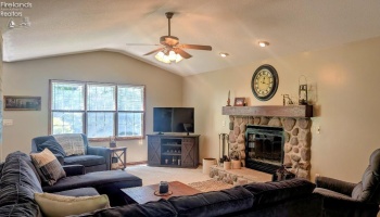 4 Quail Hollow Drive, Norwalk, 44857, 3 Bedrooms Bedrooms, ,2 BathroomsBathrooms,Residential,For Sale,Quail Hollow,20262582