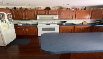 4 Quail Hollow Drive, Norwalk, 44857, 3 Bedrooms Bedrooms, ,2 BathroomsBathrooms,Residential,For Sale,Quail Hollow,20262582