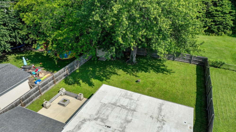 305 Forest Hills, Huron, 44839, 3 Bedrooms Bedrooms, ,2 BathroomsBathrooms,Residential,For Sale,Forest Hills,20262545