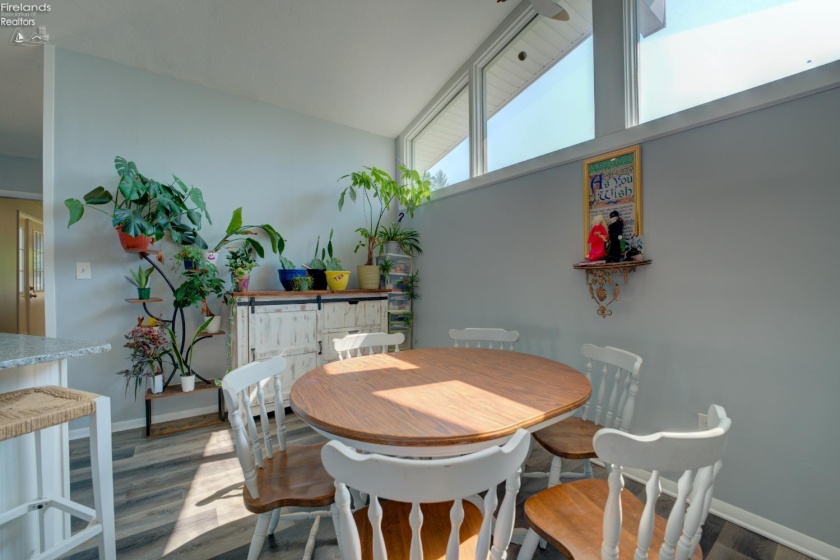 305 Forest Hills, Huron, 44839, 3 Bedrooms Bedrooms, ,2 BathroomsBathrooms,Residential,For Sale,Forest Hills,20262545