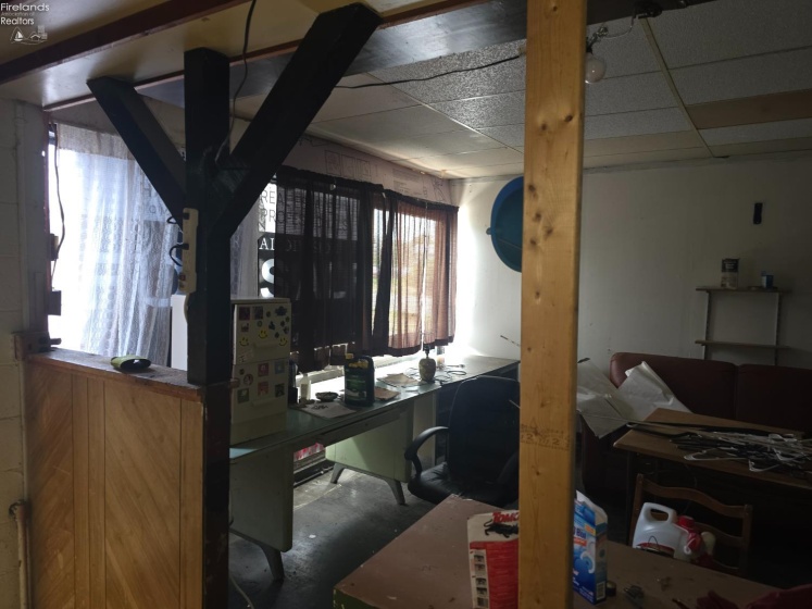 331 Tiffin Avenue, Sandusky, 44870, ,Multiple Units,For Sale,Tiffin,20262590