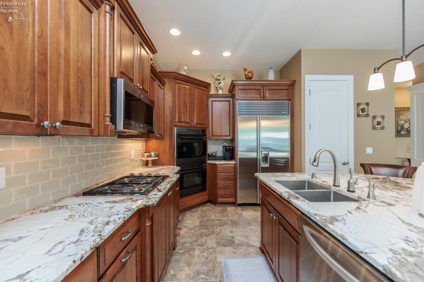 3220 Angels Way, Sandusky, 44870, 4 Bedrooms Bedrooms, ,4 BathroomsBathrooms,Residential,For Sale,Angels,20262567