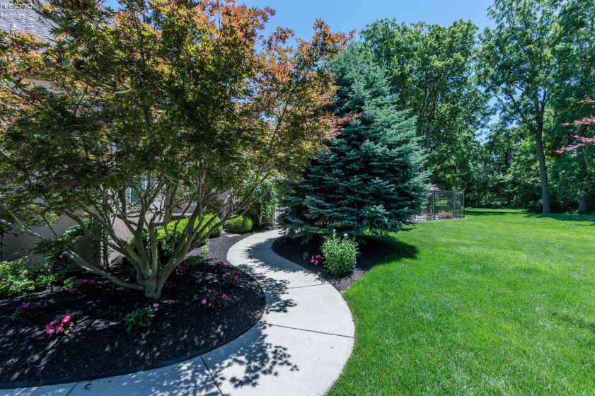 3220 Angels Way, Sandusky, 44870, 4 Bedrooms Bedrooms, ,4 BathroomsBathrooms,Residential,For Sale,Angels,20262567