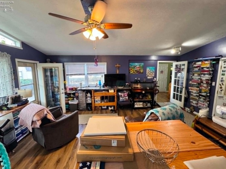 110 Lakeland Drive, Sandusky, 44870, 3 Bedrooms Bedrooms, ,2 BathroomsBathrooms,Residential,For Sale,Lakeland,20262597