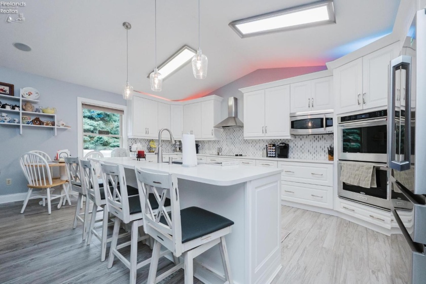 1803 Lake Forest Drive, Huron, 44870, 3 Bedrooms Bedrooms, ,2 BathroomsBathrooms,Residential,For Sale,Lake Forest Drive,20262591