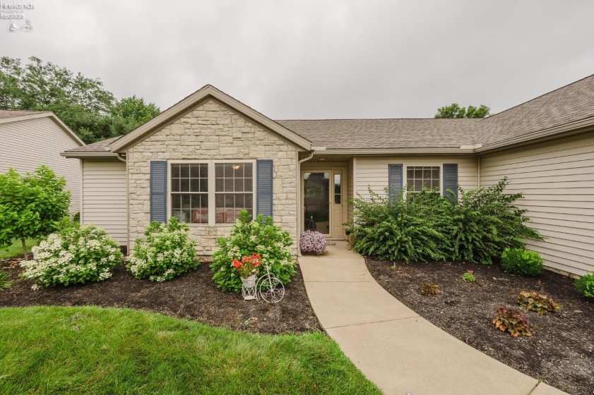 1803 Lake Forest Drive, Huron, 44870, 3 Bedrooms Bedrooms, ,2 BathroomsBathrooms,Residential,For Sale,Lake Forest Drive,20262591