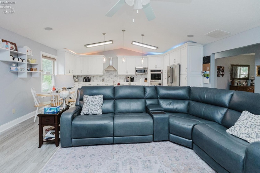 1803 Lake Forest Drive, Huron, 44870, 3 Bedrooms Bedrooms, ,2 BathroomsBathrooms,Residential,For Sale,Lake Forest Drive,20262591