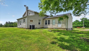 6346 US HWY 6, Gibsonburg, 43431, 3 Bedrooms Bedrooms, ,1 BathroomBathrooms,Residential,For Sale,US HWY 6,20262408
