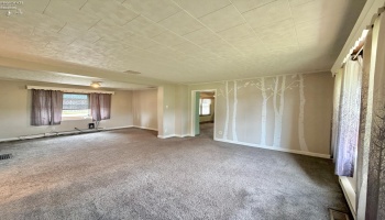 8866 County Road 32, Green Springs, 44836, 3 Bedrooms Bedrooms, ,2 BathroomsBathrooms,Residential,For Sale,County Road 32,20262435