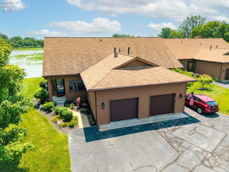 51 Harbors End Drive, Port Clinton, 43452, 2 Bedrooms Bedrooms, ,2 BathroomsBathrooms,Residential,For Sale,Harbors End,20262608