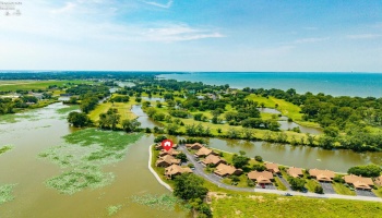 51 Harbors End Drive, Port Clinton, 43452, 2 Bedrooms Bedrooms, ,2 BathroomsBathrooms,Residential,For Sale,Harbors End,20262608