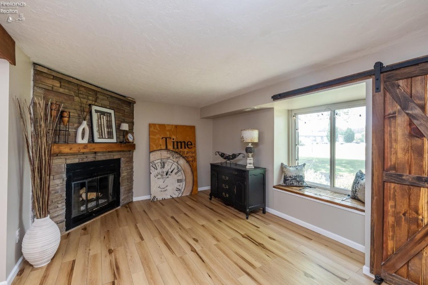 4615 Oak Hill Boulevard, Lorain, 44053, 1 Bedroom Bedrooms, ,1 BathroomBathrooms,Residential,For Sale,Oak Hill,20262593
